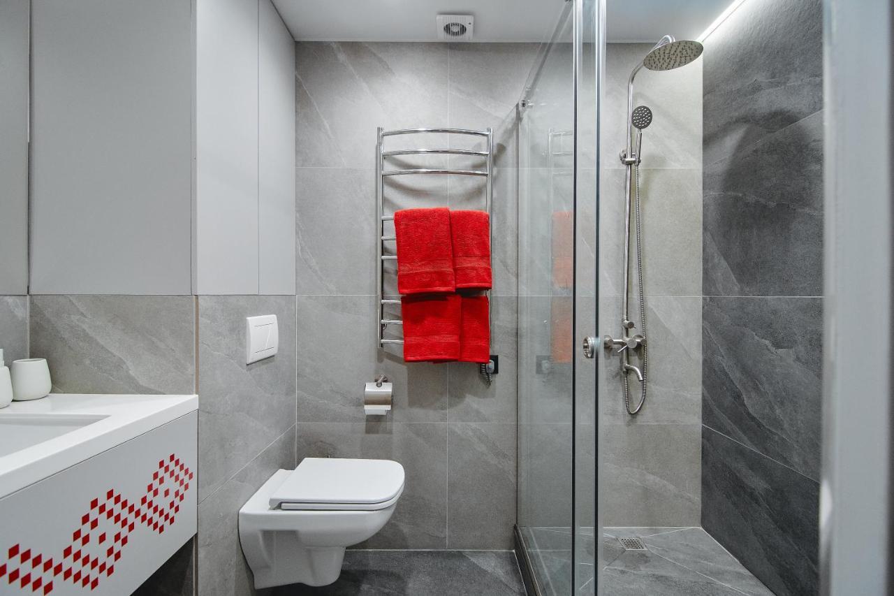 Unique Wine Apartments, City Center, Smart Lock 24/7 Кишинів Екстер'єр фото